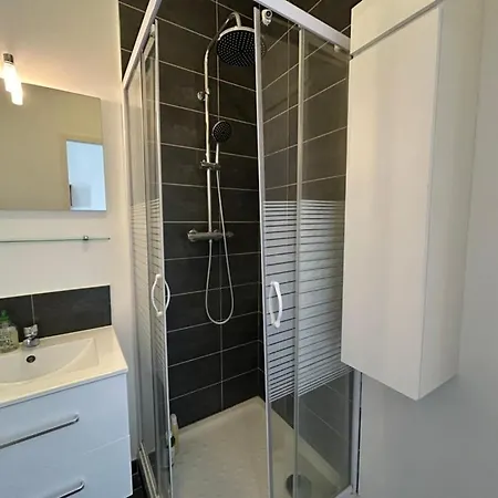 Apartment F2 Neuf - Mermoz Bron